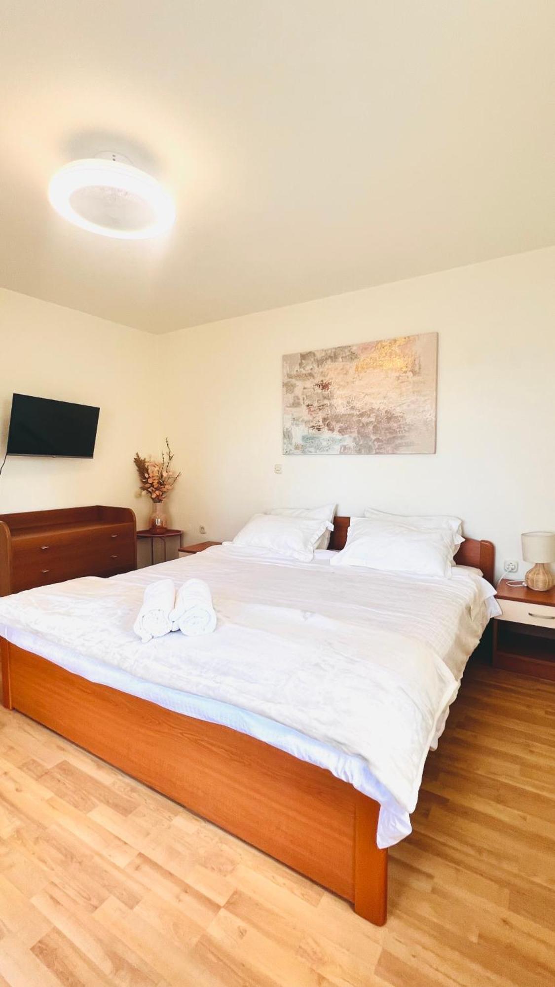 Luxury Beach Villa W Sea Sunset Views 시베니크 외부 사진