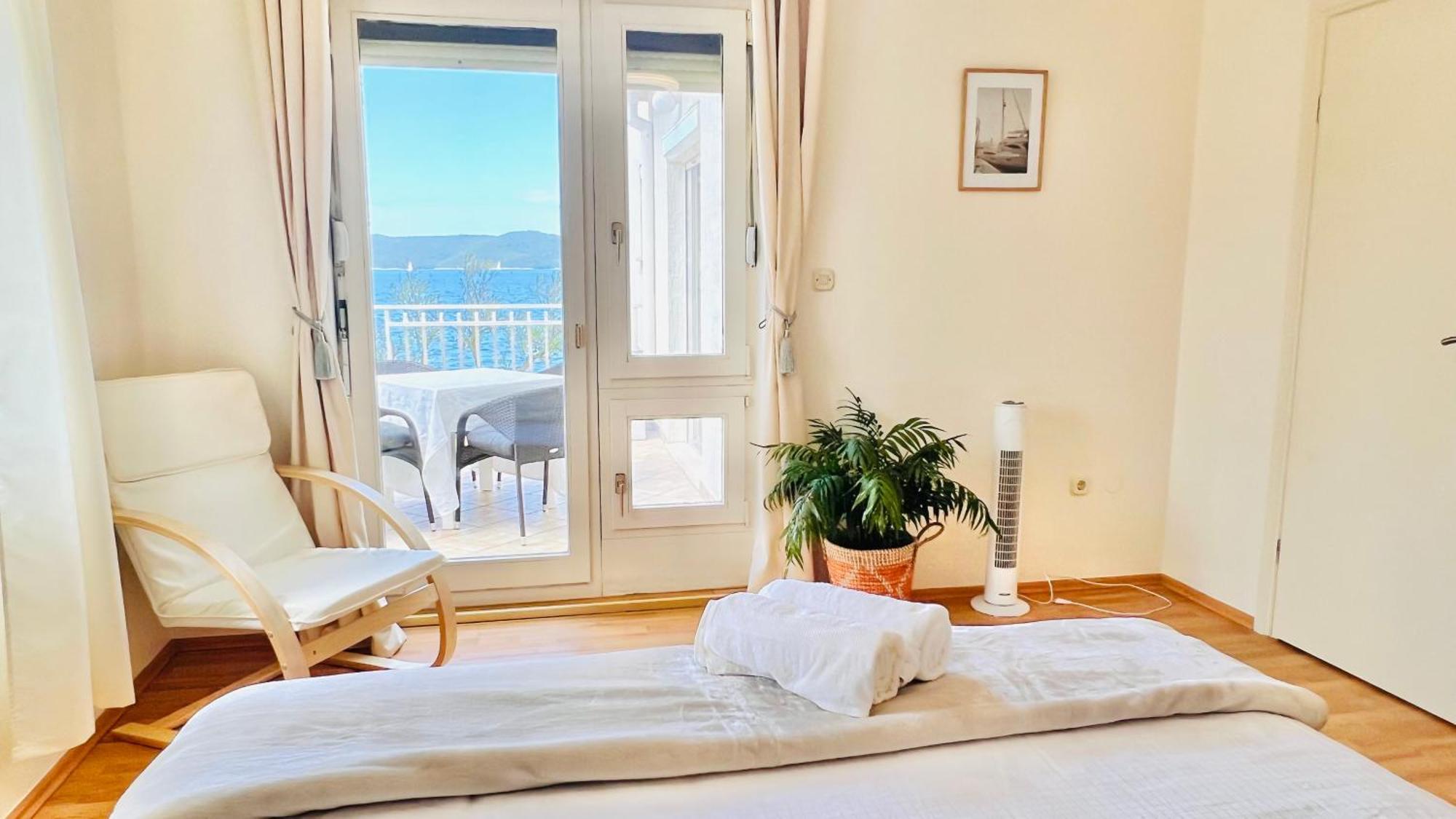 Luxury Beach Villa W Sea Sunset Views 시베니크 외부 사진